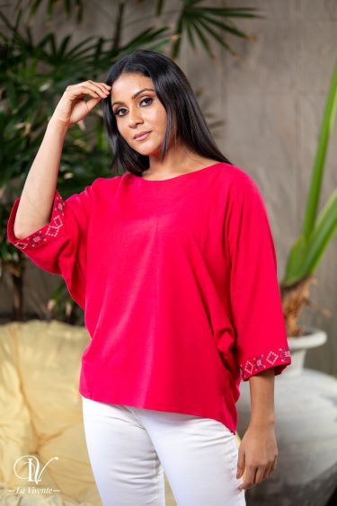 Oversized Embroidery top