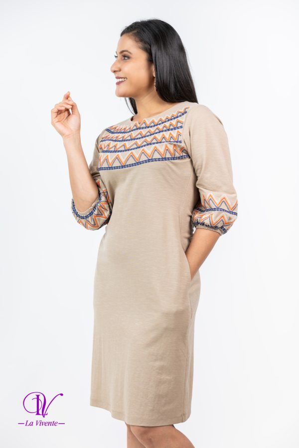 Embroidery Knit Dress - Image 3