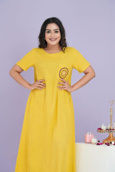 Comfy Fit Maxi Dress With Embroidered Pocket