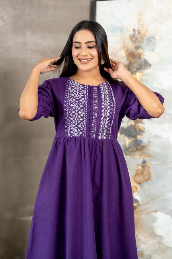 Embroidered Drop Shoulder Midi Dress - Image 2