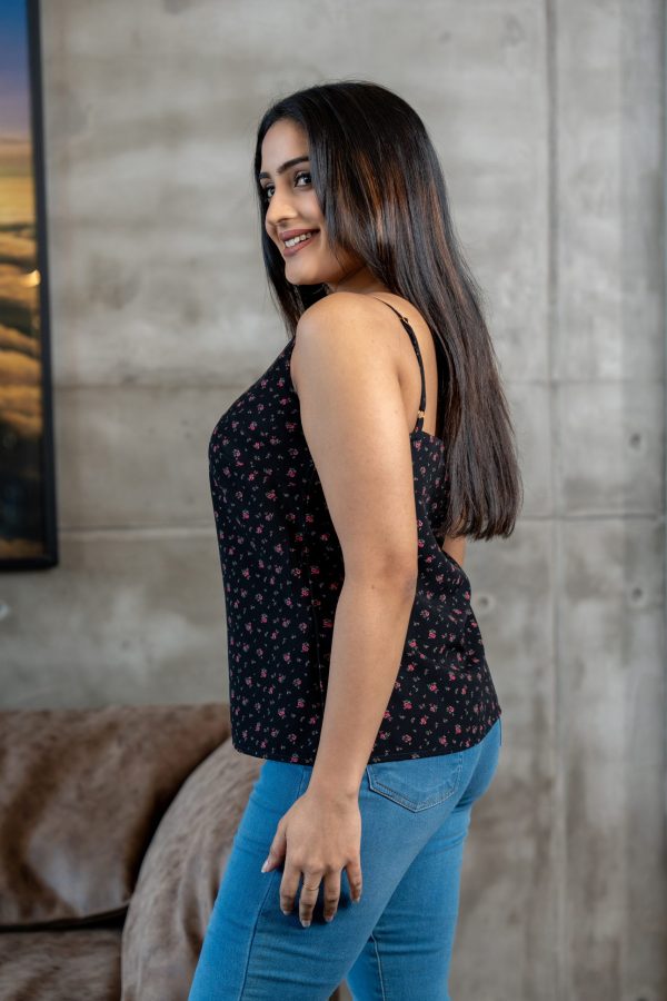 Floral patterned Cami Top With Adjustable Strap - Image 5