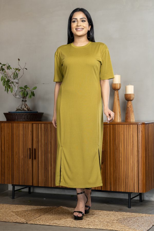 Front Slit Detailed Crew Necked Midi Dress - Image 3