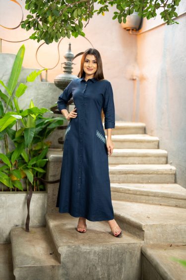 Front Pocket Embroidered Maxi Dress