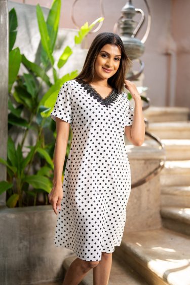 Lace Detailed Polka Dot Short Dress