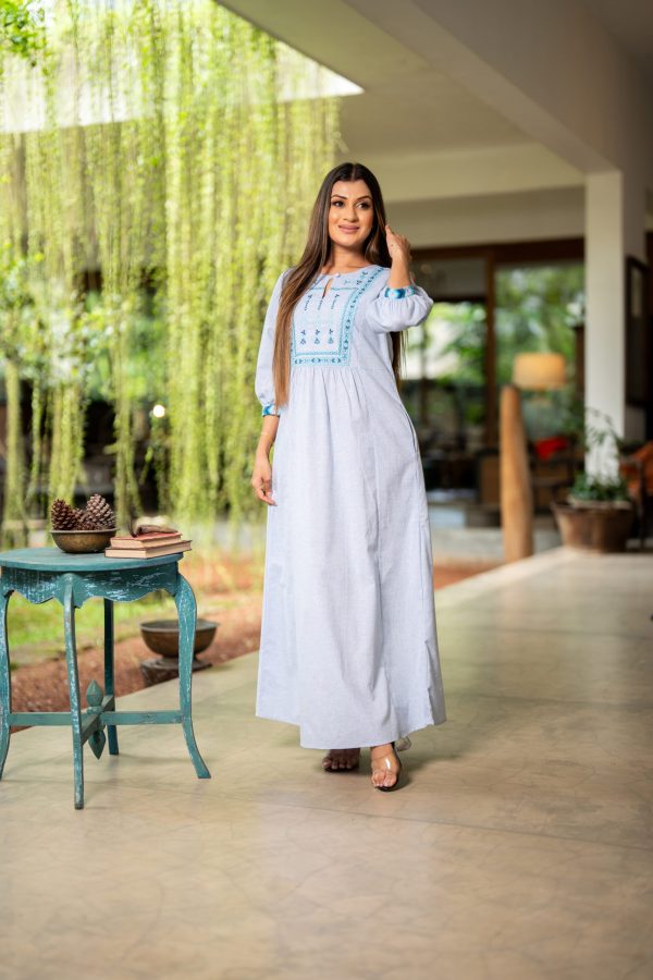 Geometric Embroidered Maxi Dress - Image 3