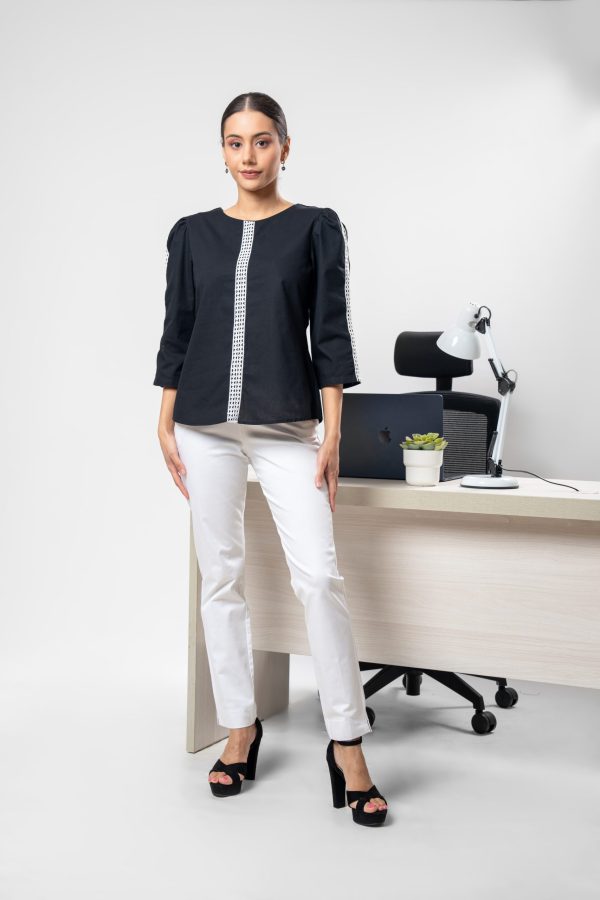 Lace Detailed Jewel Necked Top - Image 3
