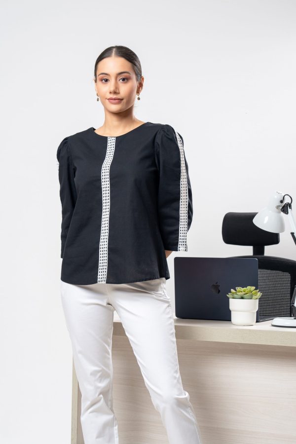 Lace Detailed Jewel Necked Top - Image 2