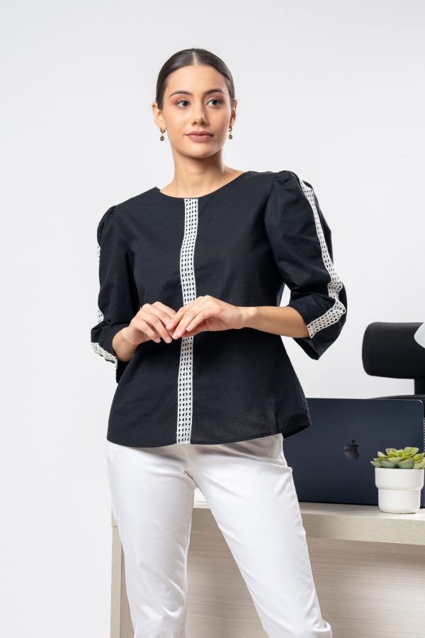 Lace Detailed Jewel Necked Top