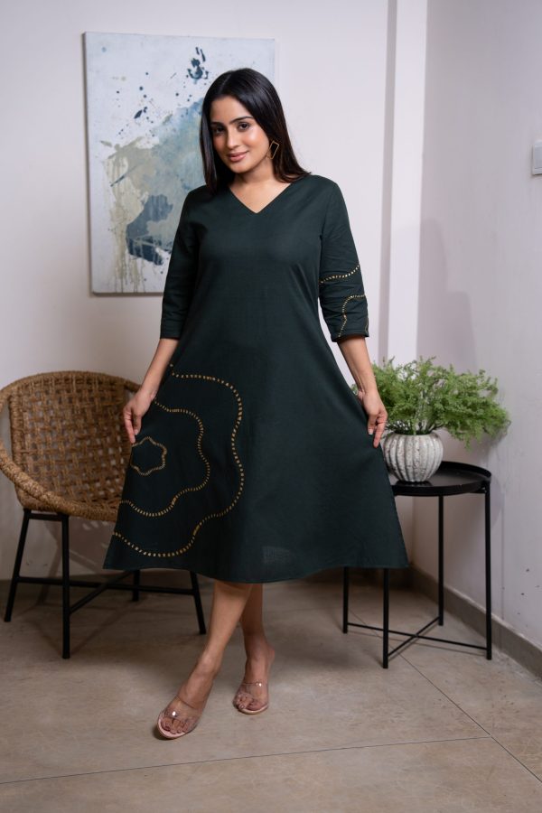 Floral Abstract Printed V-Neck Midi Dress - Image 4