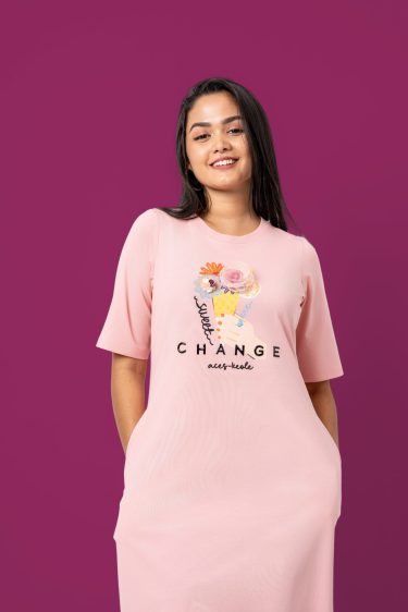 3D Embellished Loose Fit Midi T-shirt Dress