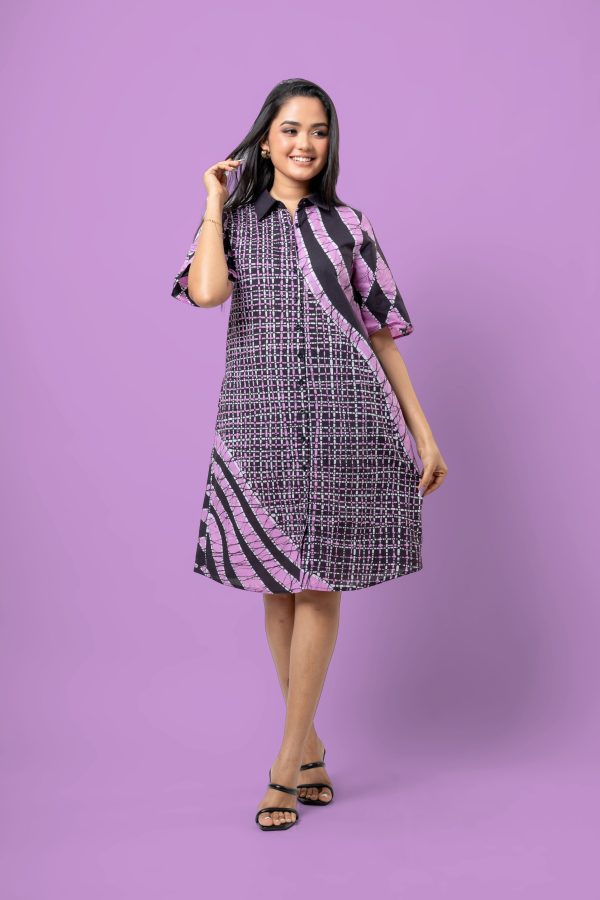 Abstract Geometric Patterned Short Shirt Dress - Image 4