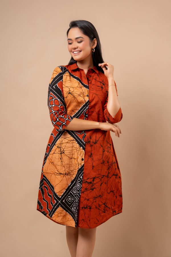 Geometric Patterned Two-Tone Short Batik Shirt Dress - Image 2
