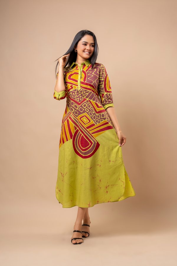 Geometric Abstract Patterned Batik Maxi Dress - Image 4