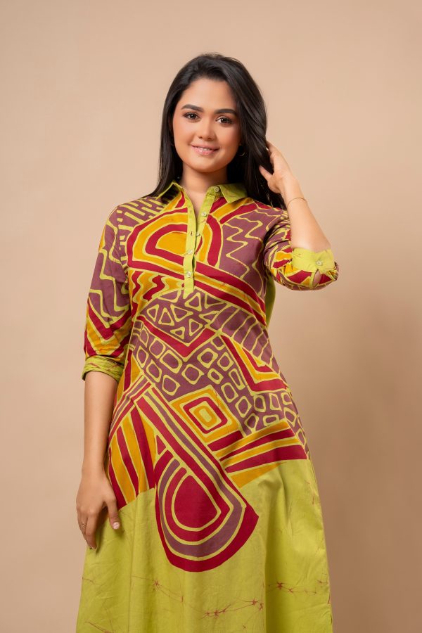 Geometric Abstract Patterned Batik Maxi Dress - Image 2