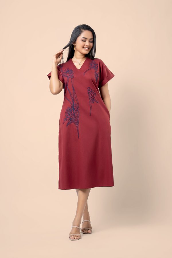 Embroidered Maggie Sleeve High Collar Midi Dress - Image 5