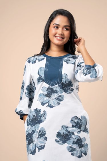 Floral Patterned Contrast Thread Detail Short Dress