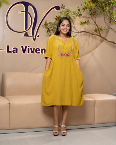 Floral Embroidery Detail Drop Shoulder Short Dress