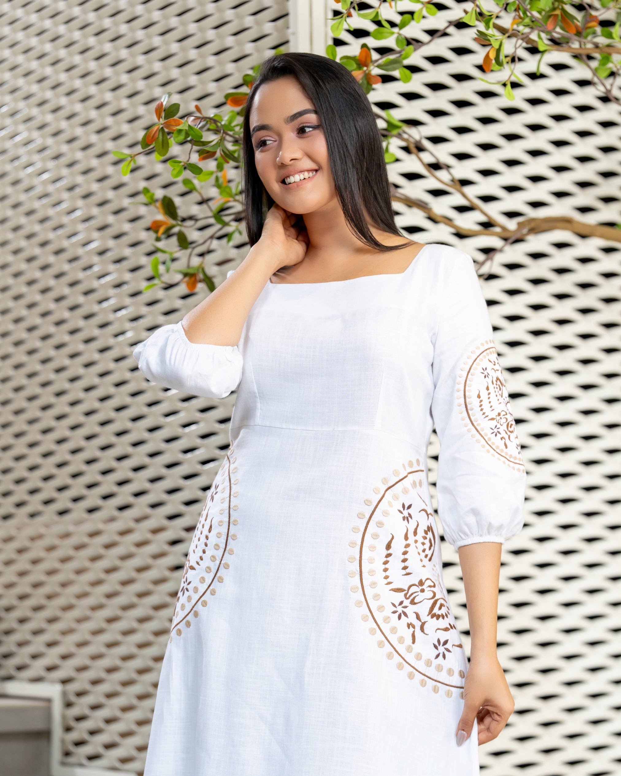 Square Neck Puff Sleeve Embroidery Maxi Dress - Image 2