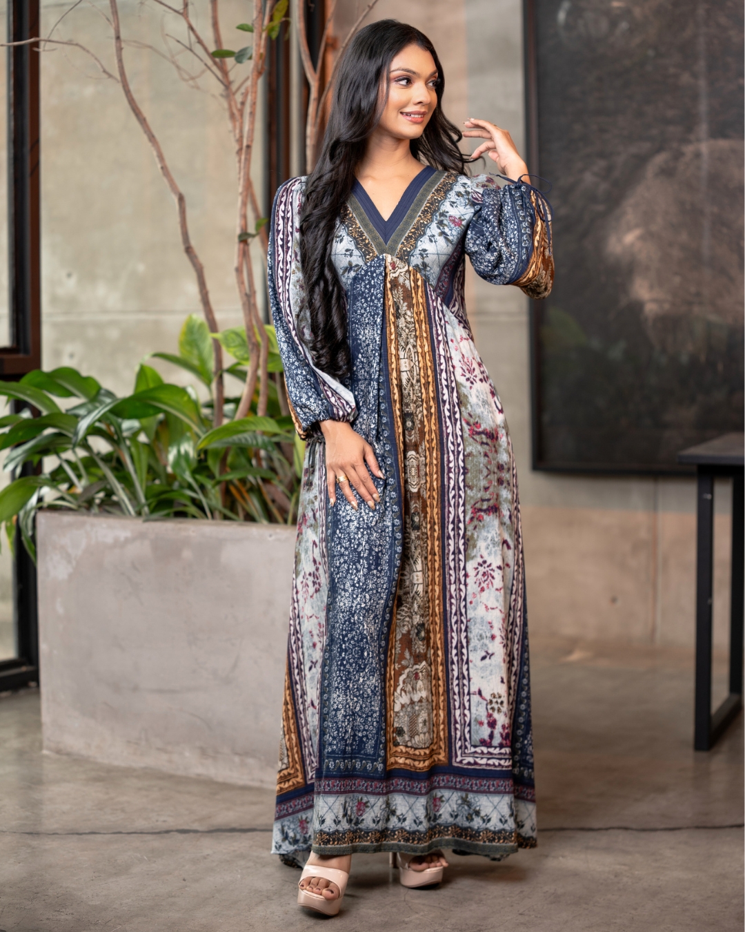 Geo-Floral Patterned Empire Lined Maxi Dress - Image 4