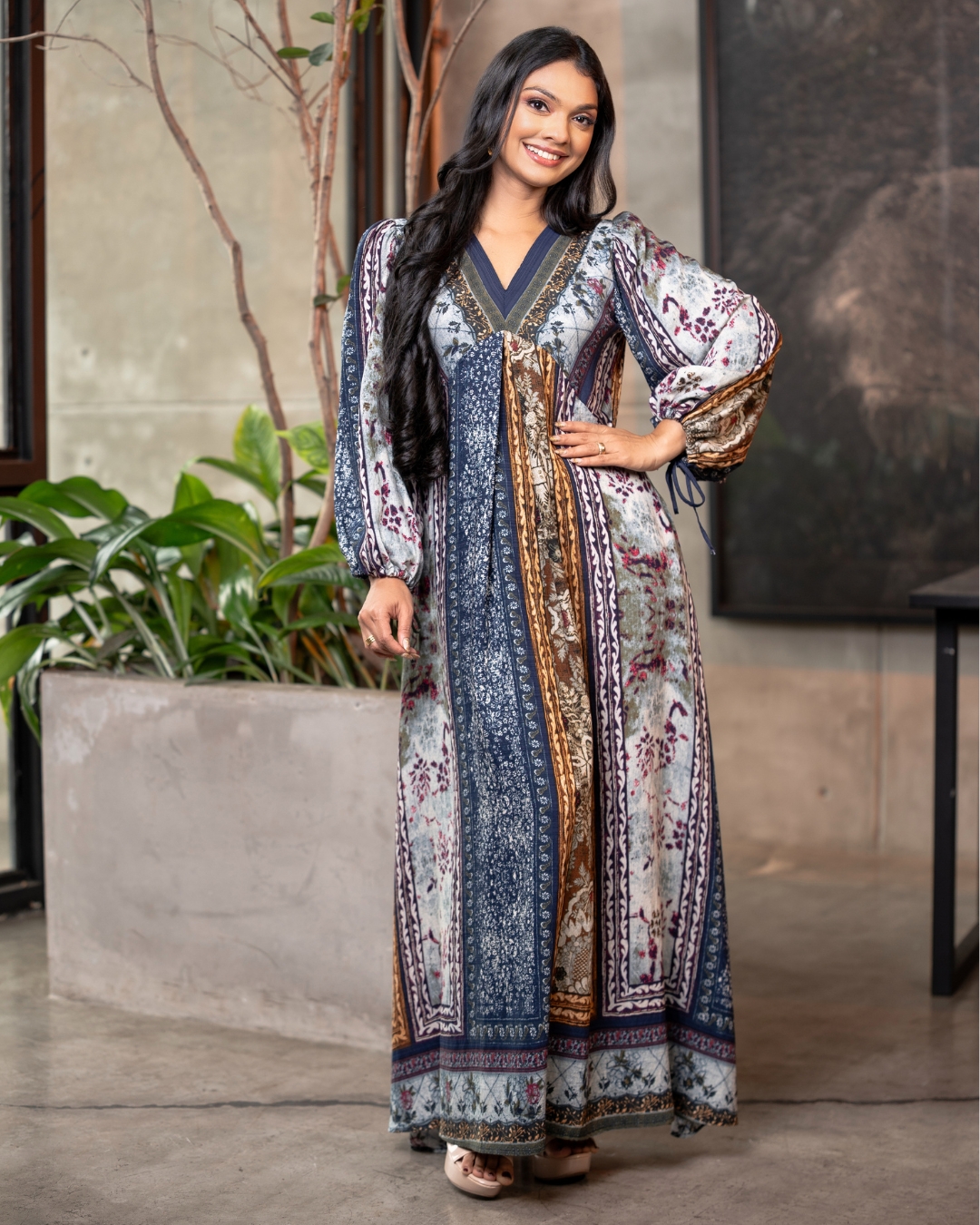 Geo-Floral Patterned Empire Lined Maxi Dress - Image 3