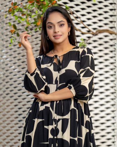 Puff Sleeve Tie-up Detail Maxi Dress