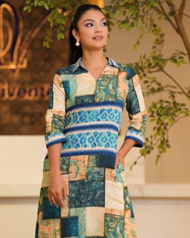 Paisley Patterned Collared Maxi Dress