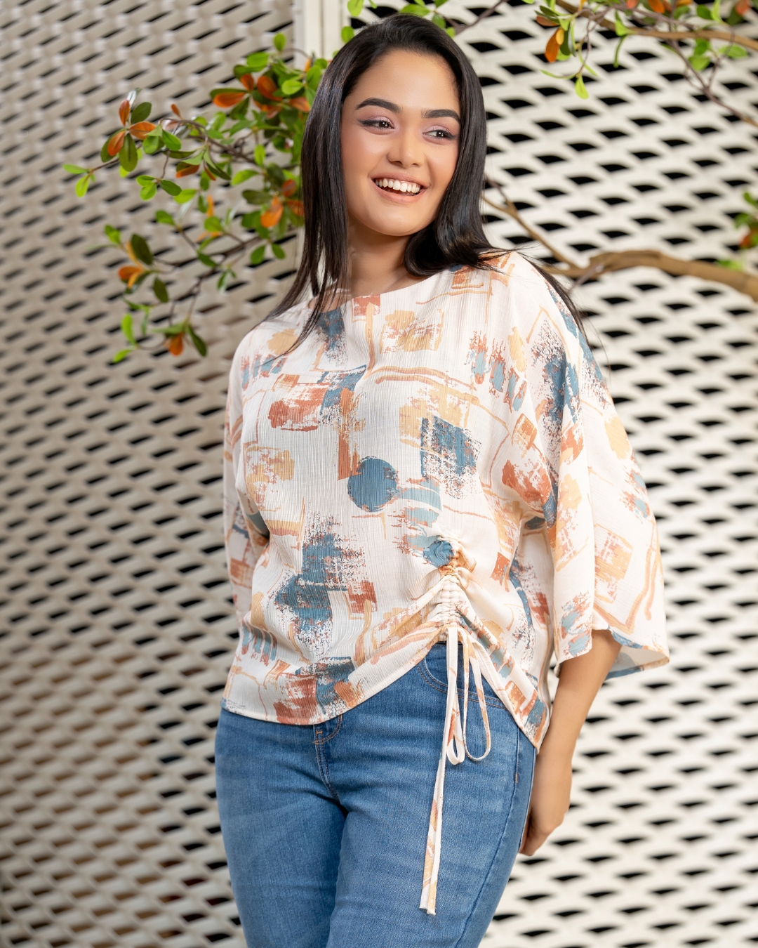 Abstract Patterned Tie-Up Detail Blouse - Image 3