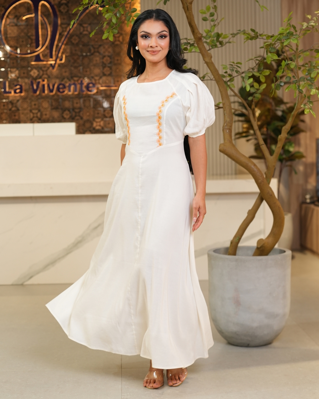 Embroidered Prncess Line Maxi Dress - Image 4