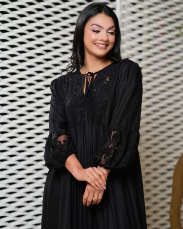 Lace Detail Front Tie-Up Maxi Dress